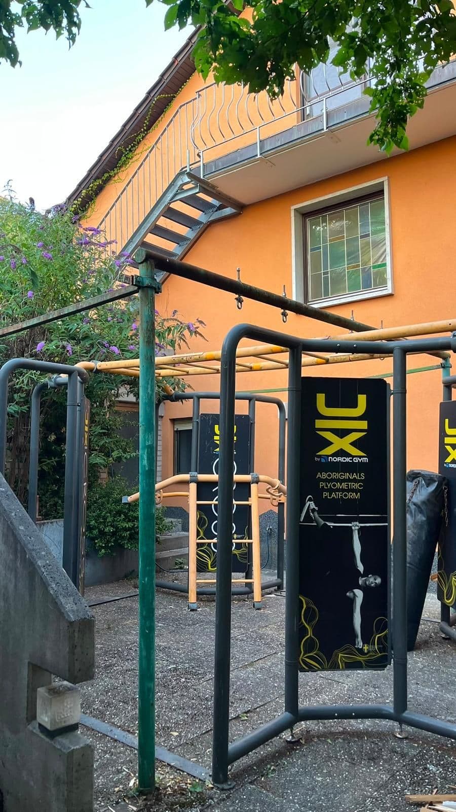 Nachher: aufgeräumter Eingangsbereich